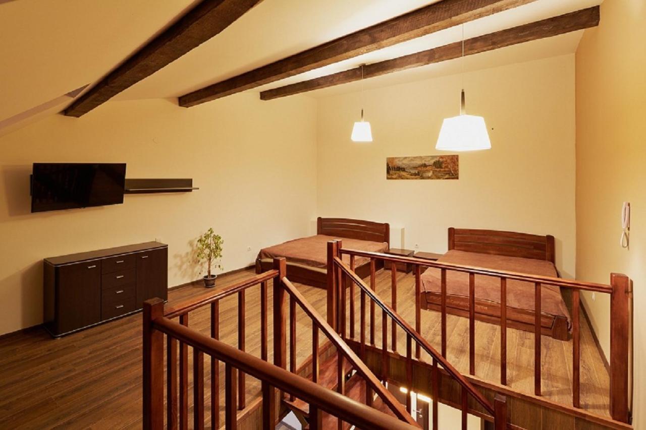 לבוב Apartment On Lychakivska מראה חיצוני תמונה